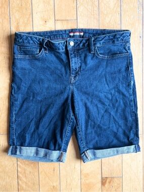 Tommy Hilfiger Blue Dark‑Wash Denim Jeans Rolled cuffs Shorts – Size 10